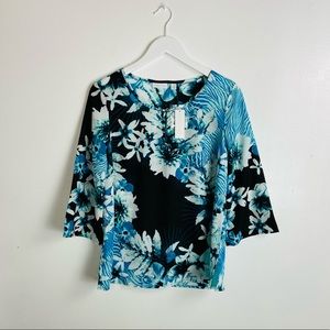 New York & Co. Keyhole Floral Blouse